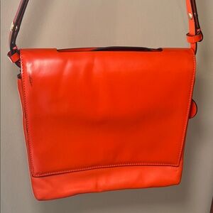 Kate Spade Saturday Bright Orange Leather Circle Tag Messenger Bag Purse Handbag